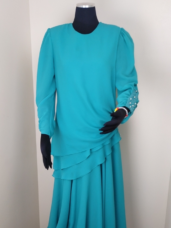 Regina Bianca Dresses & Skirts - Regina Bianca Vintage 80s Teal Formal Gown Pearl Beaded Cuffs Size 14